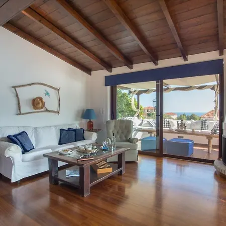 Holiday home Floating Near Astros Peloponnese