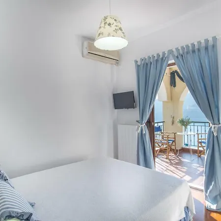 Holiday home Floating Near Astros Peloponnese *